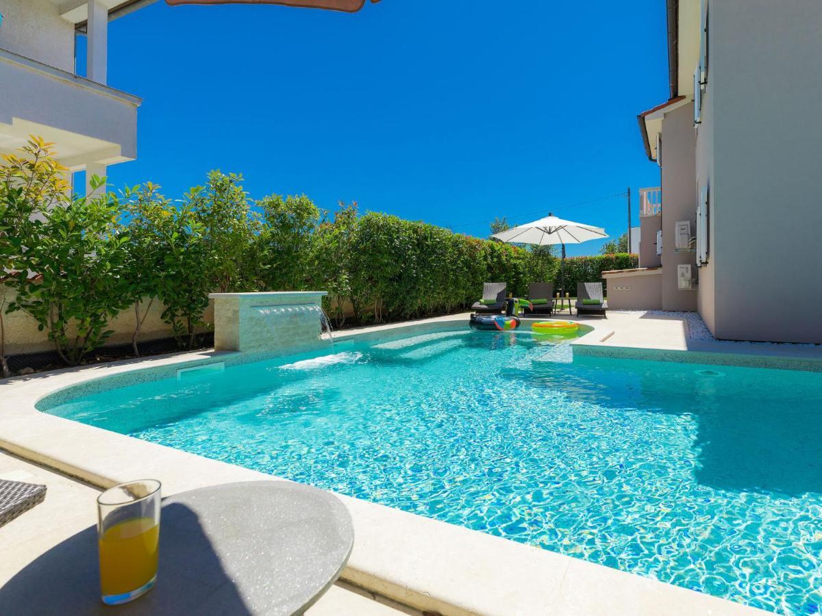 Holiday Home Villa Valentina By Interhome Loborika Ngoại thất bức ảnh