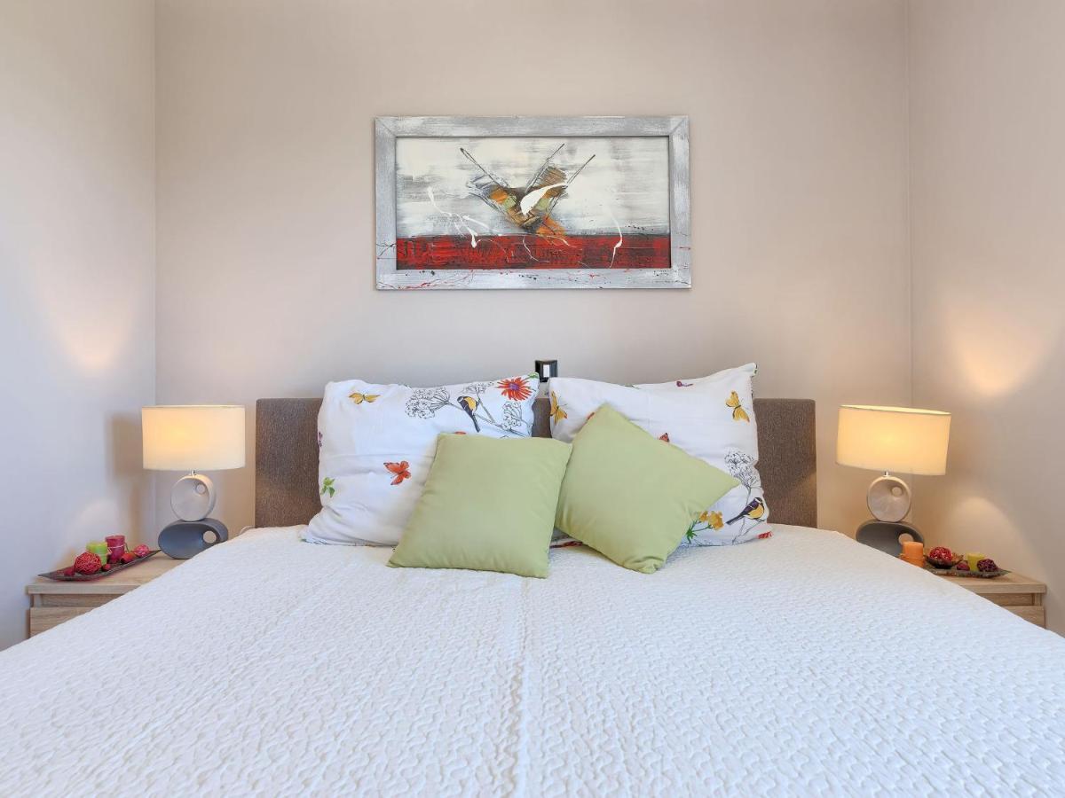 Holiday Home Villa Valentina By Interhome Loborika Ngoại thất bức ảnh