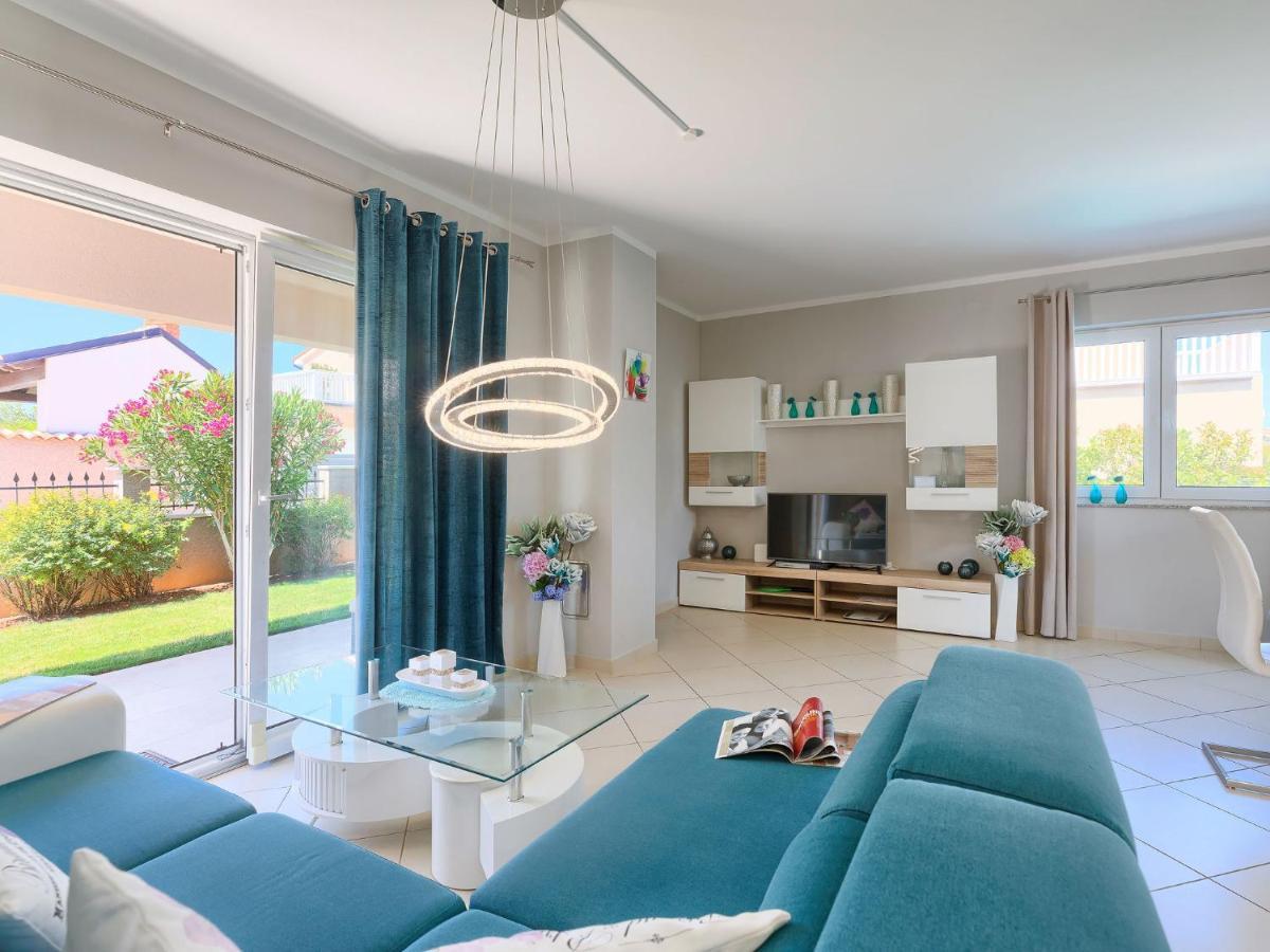 Holiday Home Villa Valentina By Interhome Loborika Ngoại thất bức ảnh